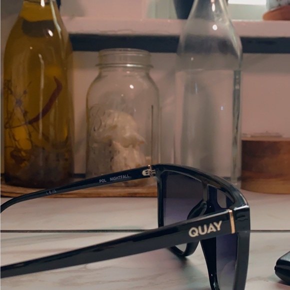 Quay Australia Black and Purple Sunglasses - Picture 5 of 6